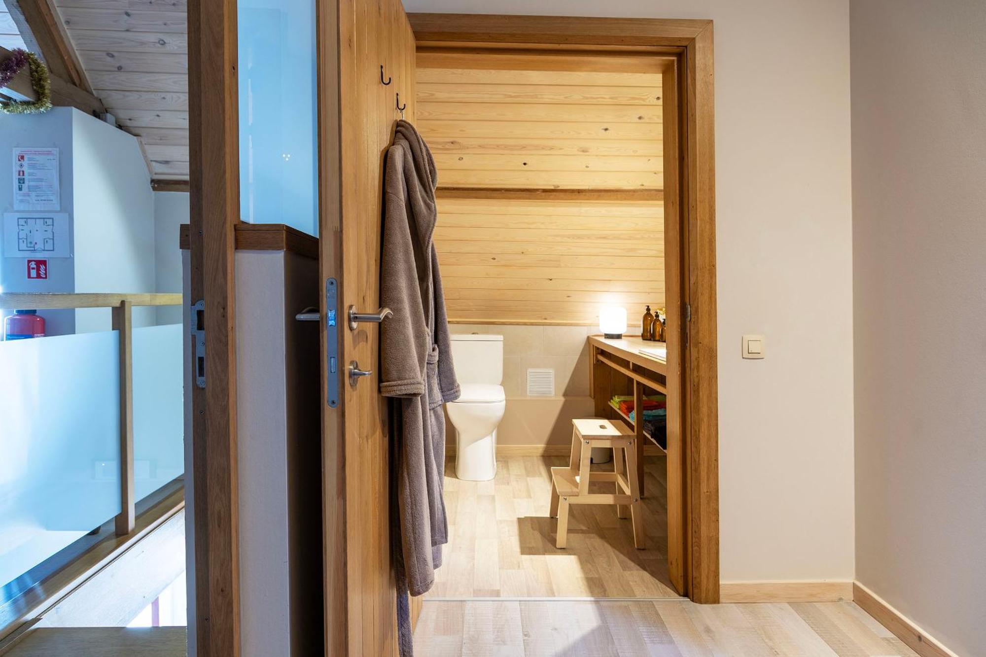 Holiday Home 't Hof der Witte Damen Veurne Zimmer foto