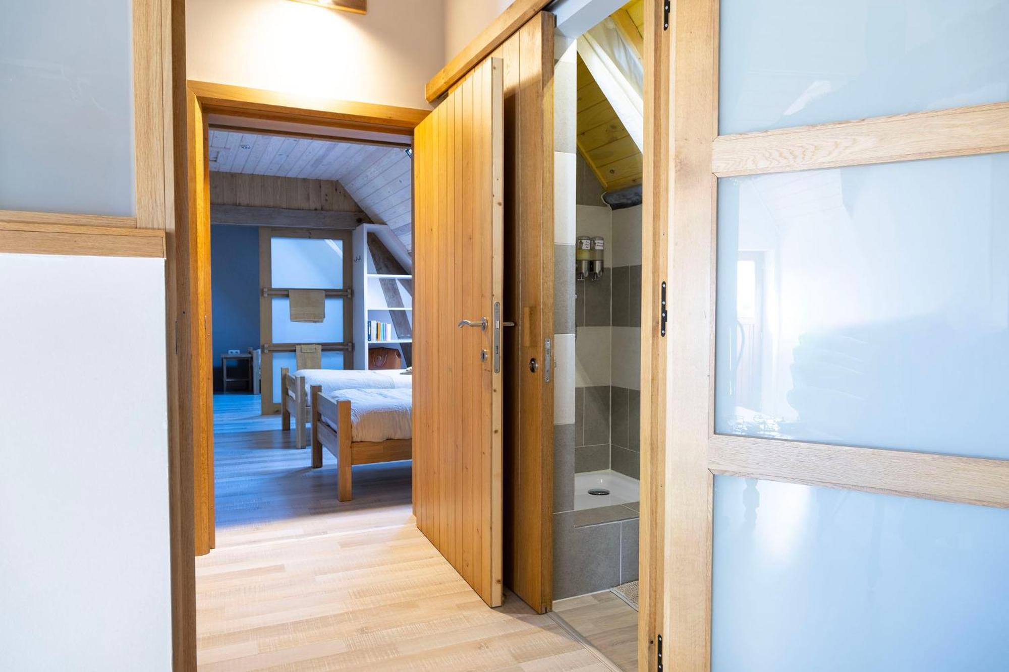 Holiday Home 't Hof der Witte Damen Veurne Zimmer foto