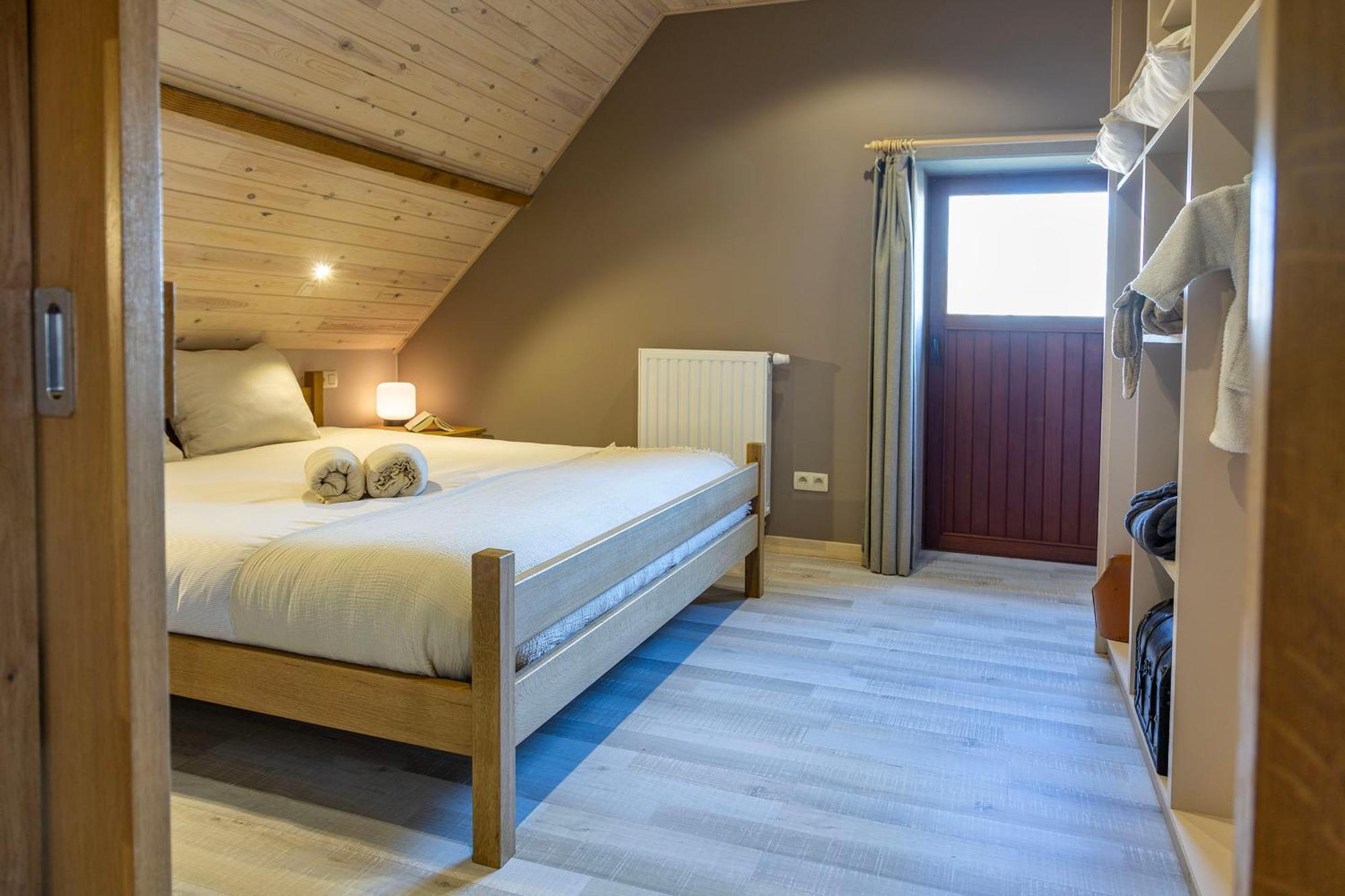 Holiday Home 't Hof der Witte Damen Veurne Zimmer foto